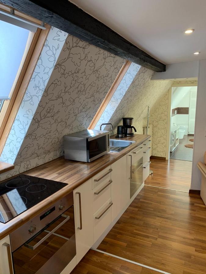 Ferienwohnung Janus Altstadt-Hameln Haus 1 Inklusive Parkplatz Mit Und Ohne Balkon Hamelin Exteriör bild