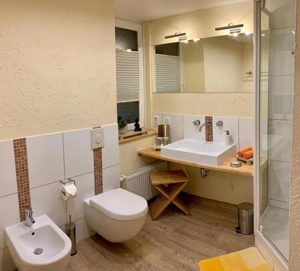 Ferienwohnung Janus Altstadt-Hameln Haus 1 Inklusive Parkplatz Mit Und Ohne Balkon Hamelin Exteriör bild